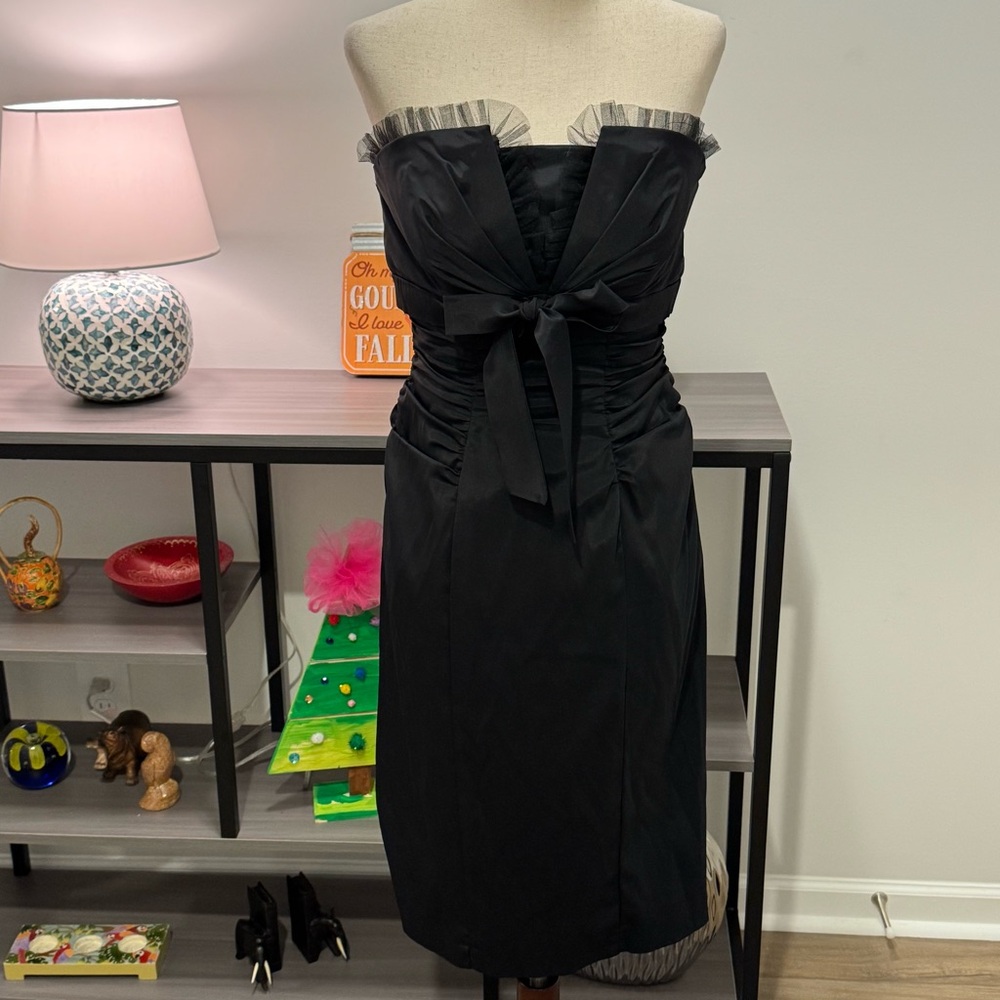 Xscape by Joanna Chen Black Strapless Cocktail Dress | Size 8